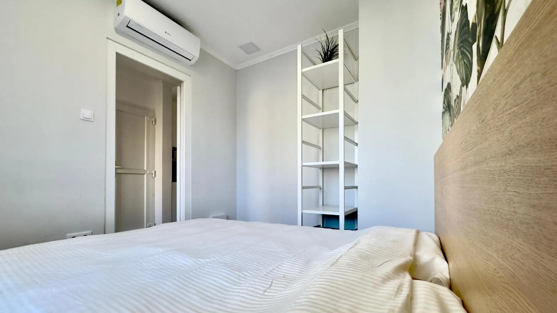 Central Blaha Haven City Center Modern Budapest